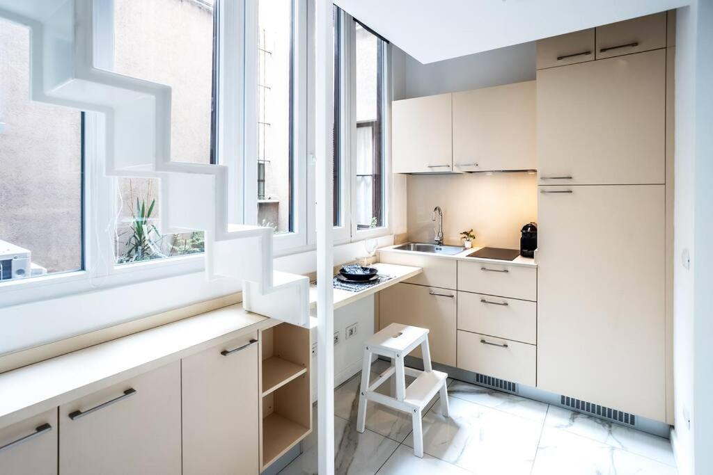 Duomo'S Nest - Central Mini-Apt มิลาน ภายนอก รูปภาพ